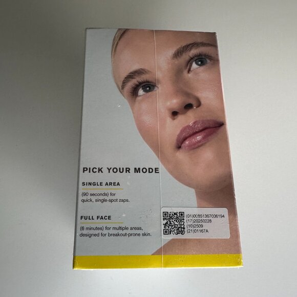 ZIIP DOT Microcurrent Acne Treatment Device (Gray) - new in box! - Picture 4 of 5